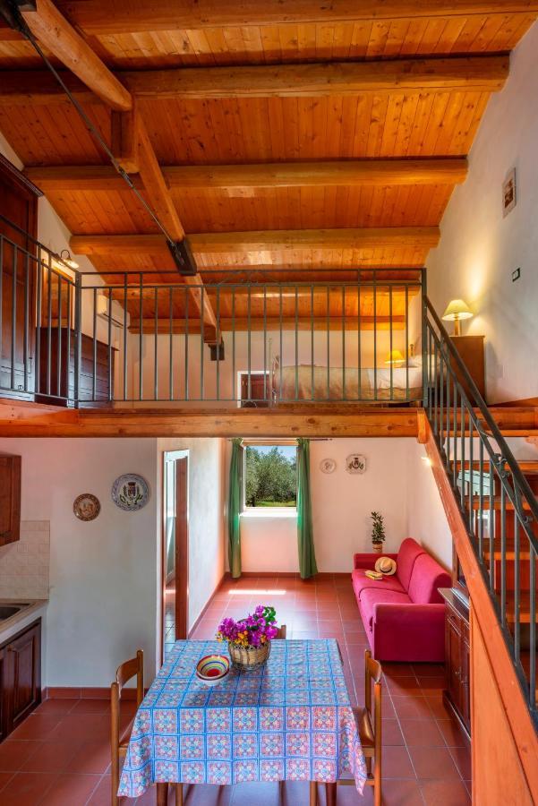 Agriturismo Borgo Degli Ulivi Canicattini Bagni Exterior foto