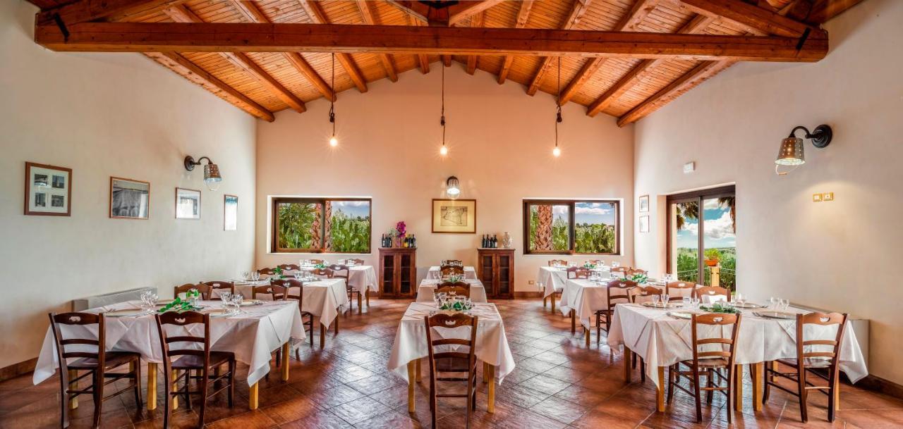 Agriturismo Borgo Degli Ulivi Canicattini Bagni Exterior foto
