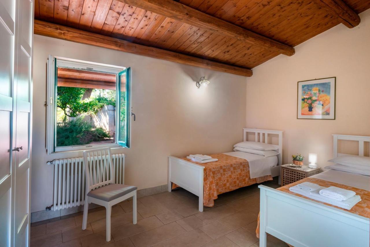 Agriturismo Borgo Degli Ulivi Canicattini Bagni Exterior foto