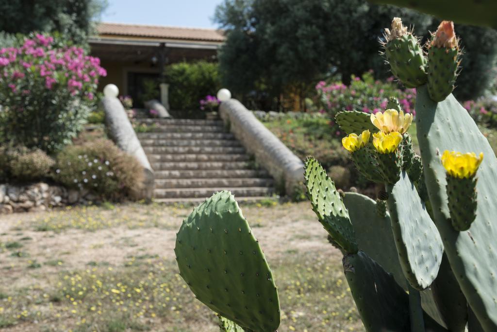 Agriturismo Borgo Degli Ulivi Canicattini Bagni Exterior foto